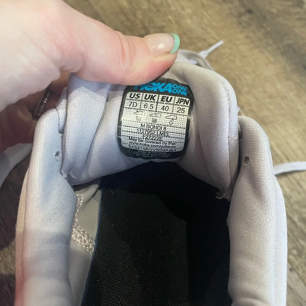 Hoka Women's Light Lavender/White Athletic Running Shoes - Picture 6 of 7